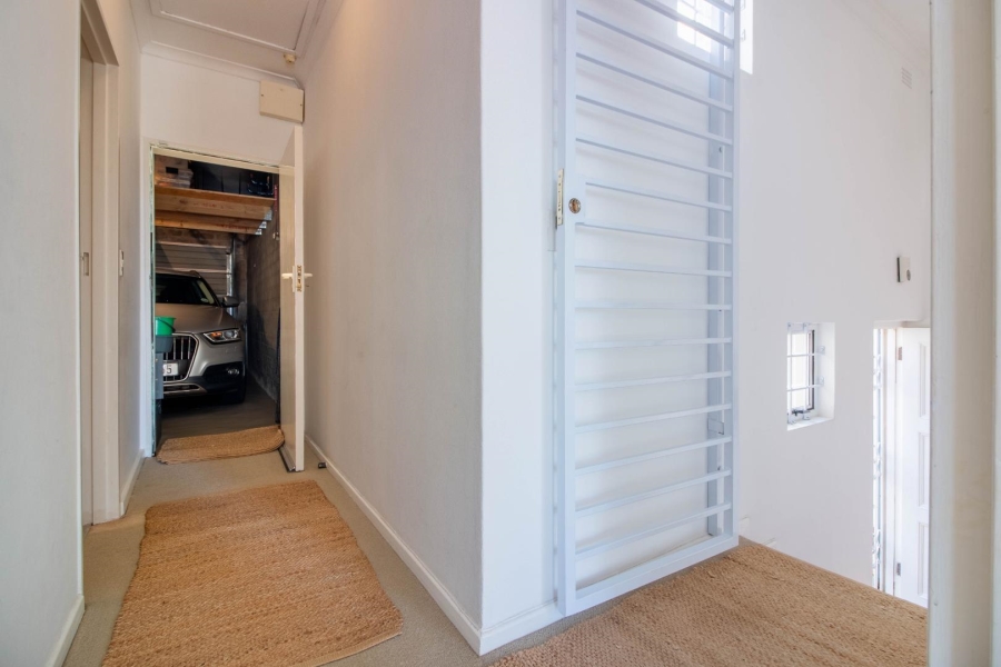 To Let 2 Bedroom Property for Rent in Devils Peak Western Cape